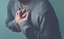 「息が…」別れ話をした直後に苦しみだした彼→救急車で運ばれた後、彼の行動の「真実」を知ることに