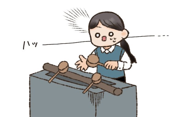 ポチャン→あぁっ！！手水舎の前でうっかり…。参拝客の視線が「かばんから飛び出た物」に集中！？