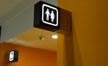 生理中の子連れ外出のトイレ問題。空きがちな和式トイレを使ってみたら…思わぬ大発見！？