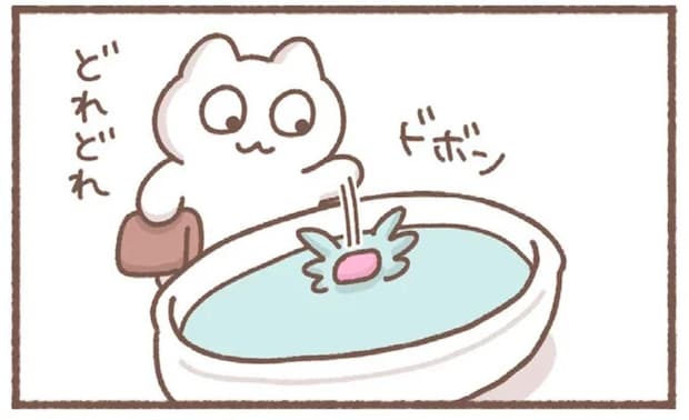 入浴剤を楽しむアラサー女子。「桜並木の香り」は...そうなる?/毎日がんばっていきる、えらい