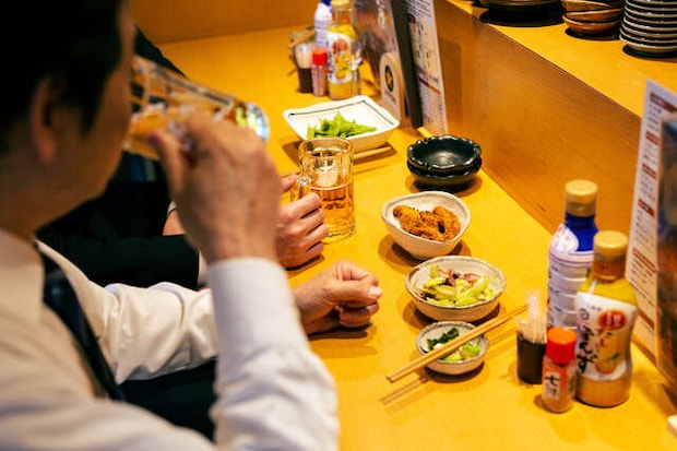 忘年会で不気味に豹変。従業員にトラウマを植え付け、職場から孤立した「上司の末路」＜前編＞