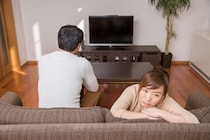 信じられない...ある日突然、早期退職してきた57歳夫。その理由が...えっ？＜前編＞