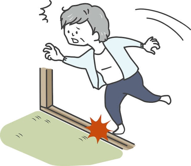 背中の老いが命取りになる理由。専門医が指摘する「背中の丸まり」が招く深刻なリスク