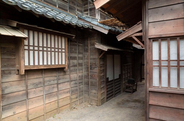 【ばけばけ】「私はおトキにはなれん」"幸福"を掴まなかったサワ(円井わん)が守り抜いたもの