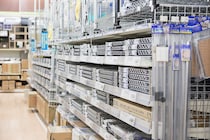 娘の学費170万円が危機！ 50代シングルマザーのハードなホームセンター「副業奮闘記」＜前編＞