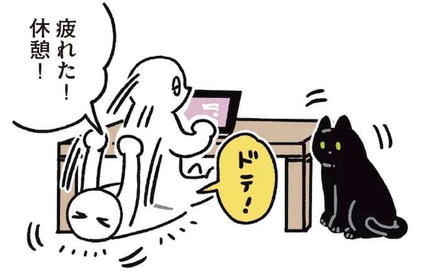 まねっこが得意な猫。寝転んでのび～、毛をとかし、そして...／黒猫ろんと暮らしたら6
