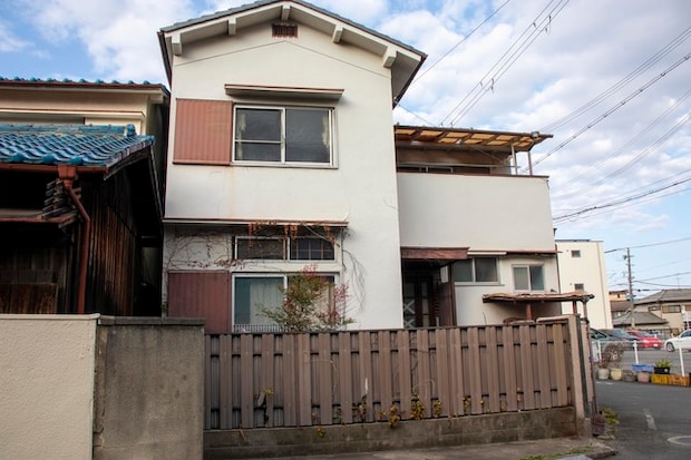アラフィフ姉妹の「実家じまい」トラブル続きでやっと完了。でも「母の一言」に私たちの努力が＜前編＞