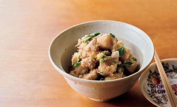 新食感に驚き！里芋のとろみにエビの旨みが絡む「里芋の干しえび炒め煮」のレシピ