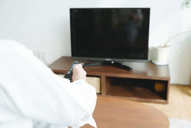 「餌あげたっけ?」定年後、テレビを見るだけの69歳夫...。4年後、妻が凍りついた異変<前編>