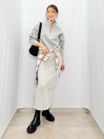 「グレーのスカート」どう穿く？【GU】40・50代のサマ見え♡「褒められコーデ」