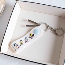 【セリアのキーホルダー】が優秀！「鍵の紛失防止」「アクセサリーを持ち運べる」だって！