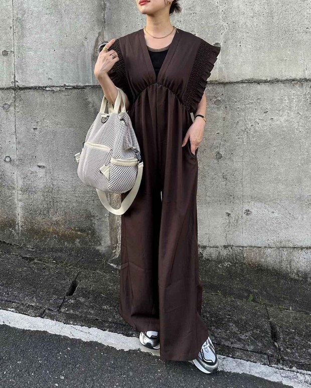 【しまむらバズり商品】に新作が、、! 秋色ブラウンがおしゃれ♡「大人気サロペ」