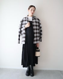 1点投入 → コーデが即秋めく！【ユニクロ】今、狙いたい♡「おすすめアイテム」