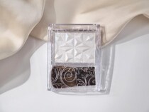 発売のたびに完売のアレ！【CEZANNE】「大人気ハイライト」に“初雪のきらめき”「限定色」が登場♡