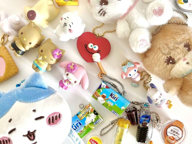 ウチらの青春みーーーっけ！【ガチャ】興奮が止まらないッッ♡「懐かしおもちゃ」がめちゃ可愛い