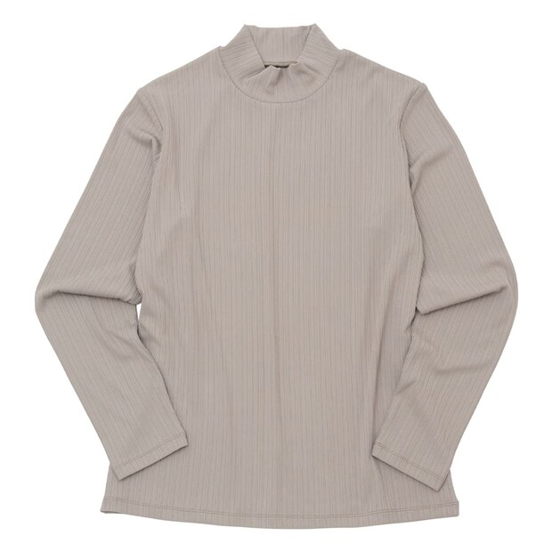 「少しでも節約したい」→【ワークマン】へ！ オンオフ着回せそう♡「980円トップス」