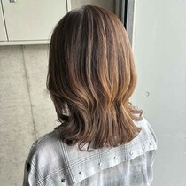 《40・50代イメチェン》長さそのままでOK！？【レイヤーヘア】が最強かも♡