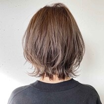 これなら挑戦できそう！【40・50代】やりすぎ感なく垢抜け♡「大人っぽウルフ」