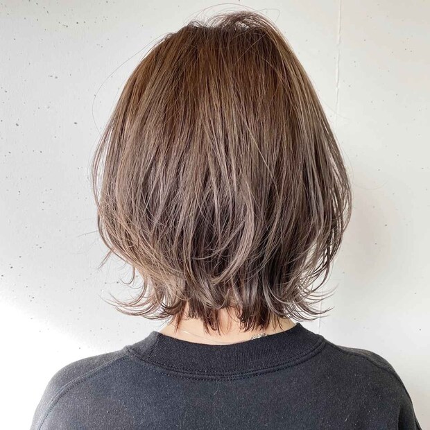 これなら挑戦できそう！【40・50代】やりすぎ感なく垢抜け♡「大人っぽウルフ」