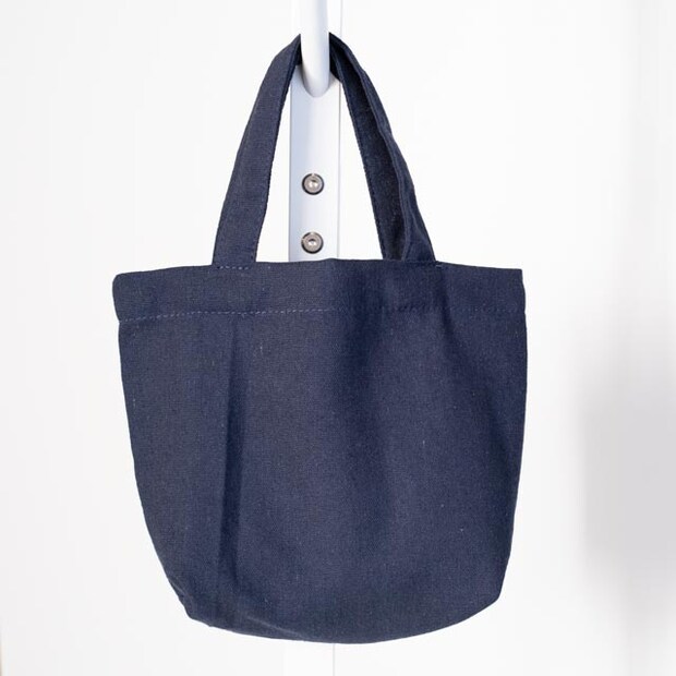 「荷物入りきらない」→【セリア】へ！ サブバッグにおすすめ♡「110円バッグ」