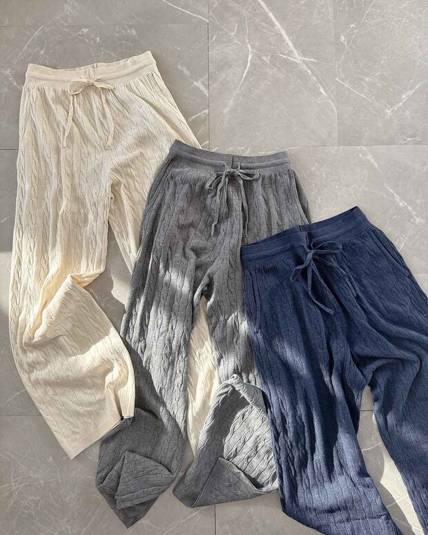 「シルエットも良くて3色買い！」【ユニクロ】マニアの「複数買いアイテム」