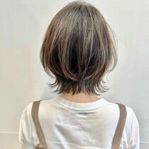 ウルフ感強くない！《40・50代》の脱マンネリは【若見えウルフ】で決まりかも♡