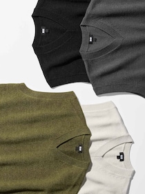 今買ってまだまだ使える「優秀トップス」→【ユニクロ値下げ】で1,990円になってた！