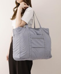 バッグにサッと忍ばせたい！【3COINS】大容量が嬉しい♡「折りたたみバッグ」
