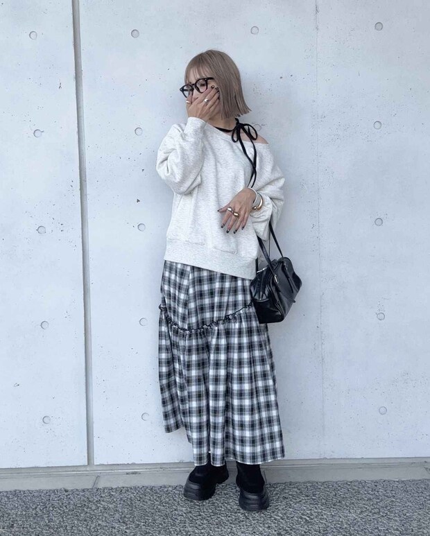 これ1枚で着こなし何通り！？【しまむら】驚きのプチプラ♡「リボン付きスウェット」