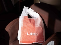 【しまむらの黒】が高見え！ まるッと大人買いしたい♡「おしゃれアイテム」