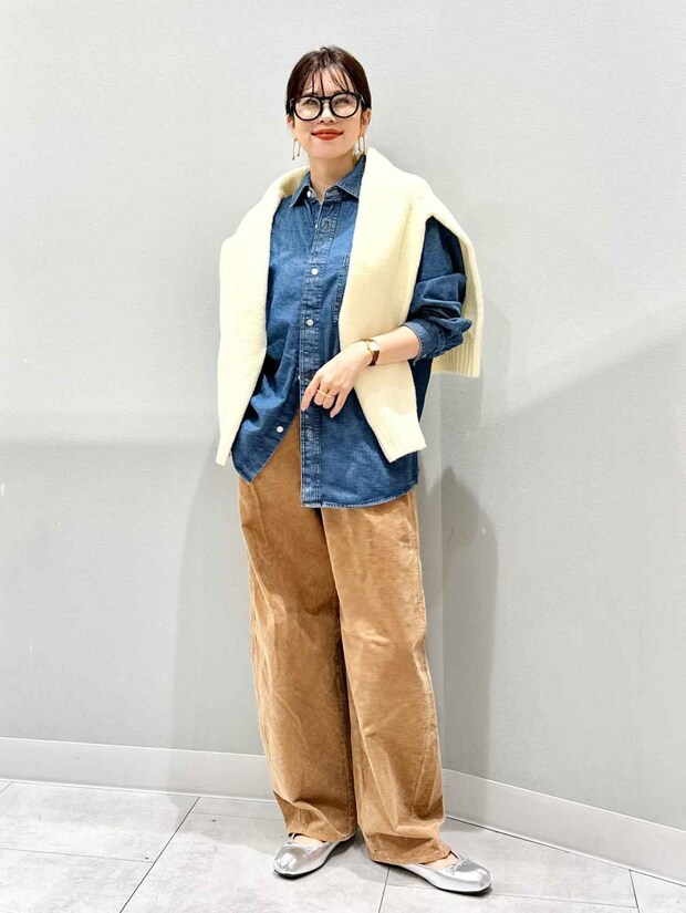 【GUの茶色パンツ】がセンス良い！ 40・50代のシャレ見え♡「着回しコーデ」