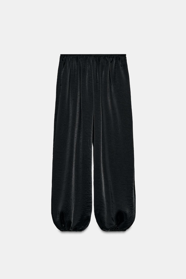 【ZARA新作】が40・50代にドンピシャ！ おしゃれに体型カバー♡「バルーンパンツ」