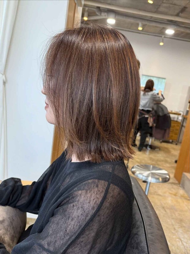 《40・50代》面倒な白髪染め、卒業!?【白髪ぼかしハイライト】で周りと差をつけよ♡