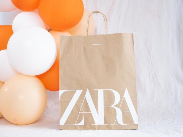 無難になりがち →【ZARA】にいいのある！ 40・50代に似合う♡「一癖カーデ」
