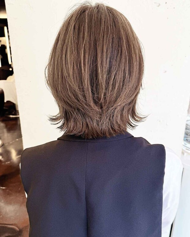 ほど良いウルフ感が◎【40・50代】のイメチェンは「プチウルフ」一択かも♡