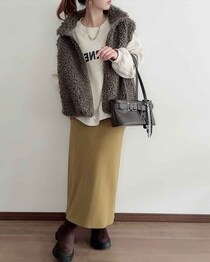 「また同じ服着ちゃった、、」を回避！【しまむら】サッと重ねるだけ♡「優秀ベスト」