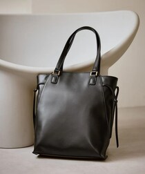 荷物がしっかり入る「きれいめバッグ」→【ROPÉ PICNIC】に売ってた、、！