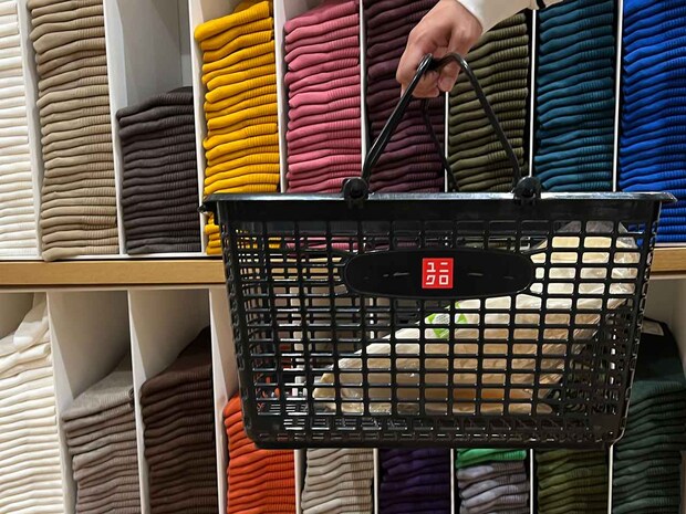 「ニットのチクチク感苦手」な人へ！【ユニクロ】冬の1軍候補♡「ふんわりトップス」