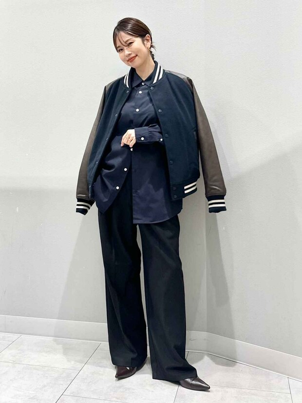 【GUのネイビー】が40・50代にドンピシャ！ 着るだけで即サマ見え♡「おすすめトップス」