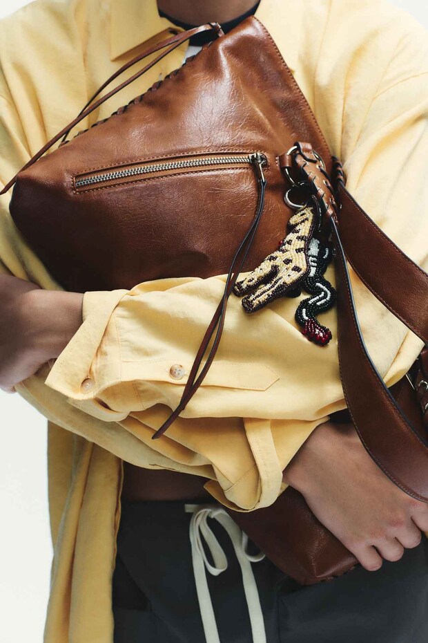 サッとつけて → 即トレンド見え！【ZARA】大人が狙いたい♡「激かわチャーム」