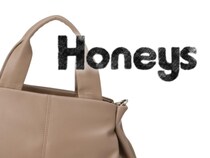 オンオフ使える！ 40・50代が【ハニーズ】で買いたい♡「やわらかバッグ」