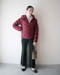 【ユニクロのワイン色】がセンス良い！ 40・50代が即こなれる♡「優秀アウター」
