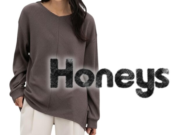 「最近食べ過ぎたかも、、」→“この1枚”！【ハニーズ】大人の即戦力！「体型カバートップス」