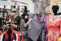 【古着1点だけ】で大人のおしゃれが劇的変化！ 手持ち服がよみがえる最強ミックス術