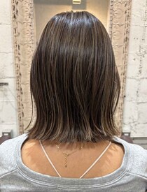 【40・50代ヘア】白髪ぼかしも、シャレ見えも◎「ハイライトボブ」って最強かも！！