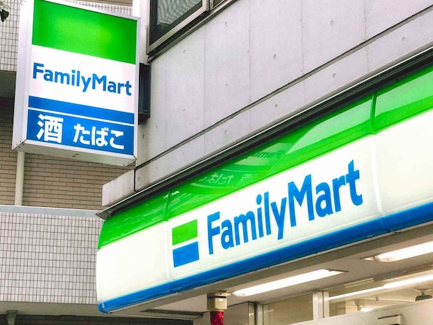 《新作》どれも美味しそーーーッッ♡ 食後のデザートは【ファミマ】の「棒アイス」に決めた!!