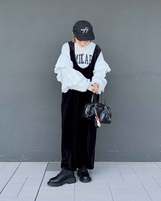 【しまむらのベロア】が可愛い♡ 40・50代に似合う「冬のおしゃれアイテム」