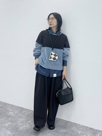 「モノトーンに頼りがち」な40・50代へ！【LEPSIM】大人に似合う♡「カラートップス」