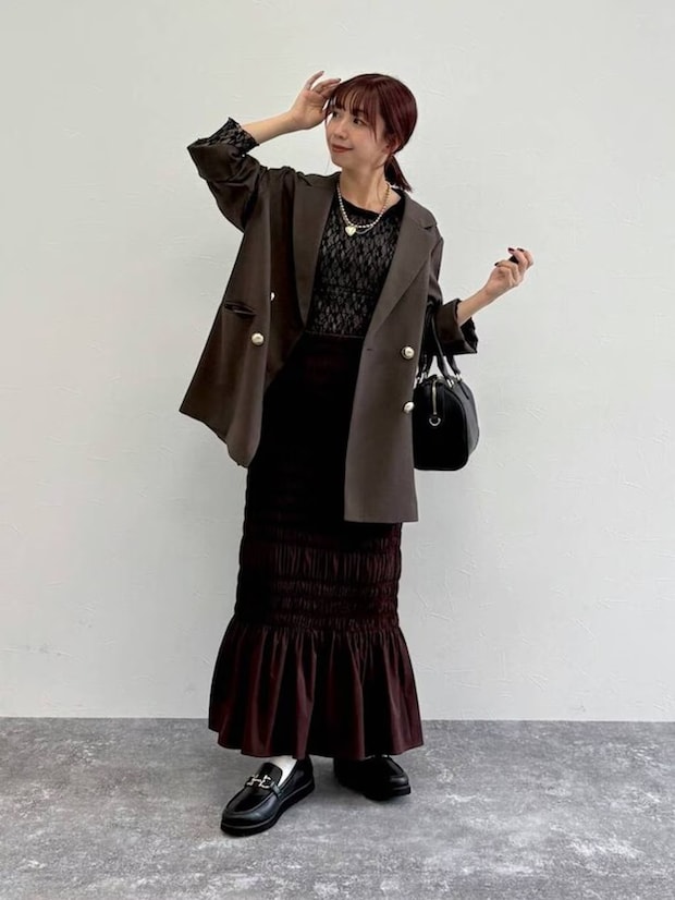 「下半身が気になる」40・50代へ！【グローバルワーク】細見え狙える！「Iラインスカート」