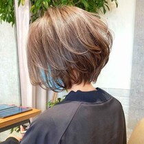 【40・50代】年末までに髪切りたい → 短すぎず、大人かわいい♡「若見えショートボブ」